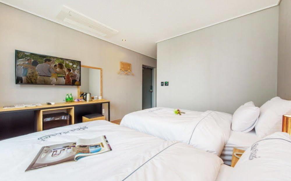 Sea Star Hostel Yeosu Εξωτερικό φωτογραφία